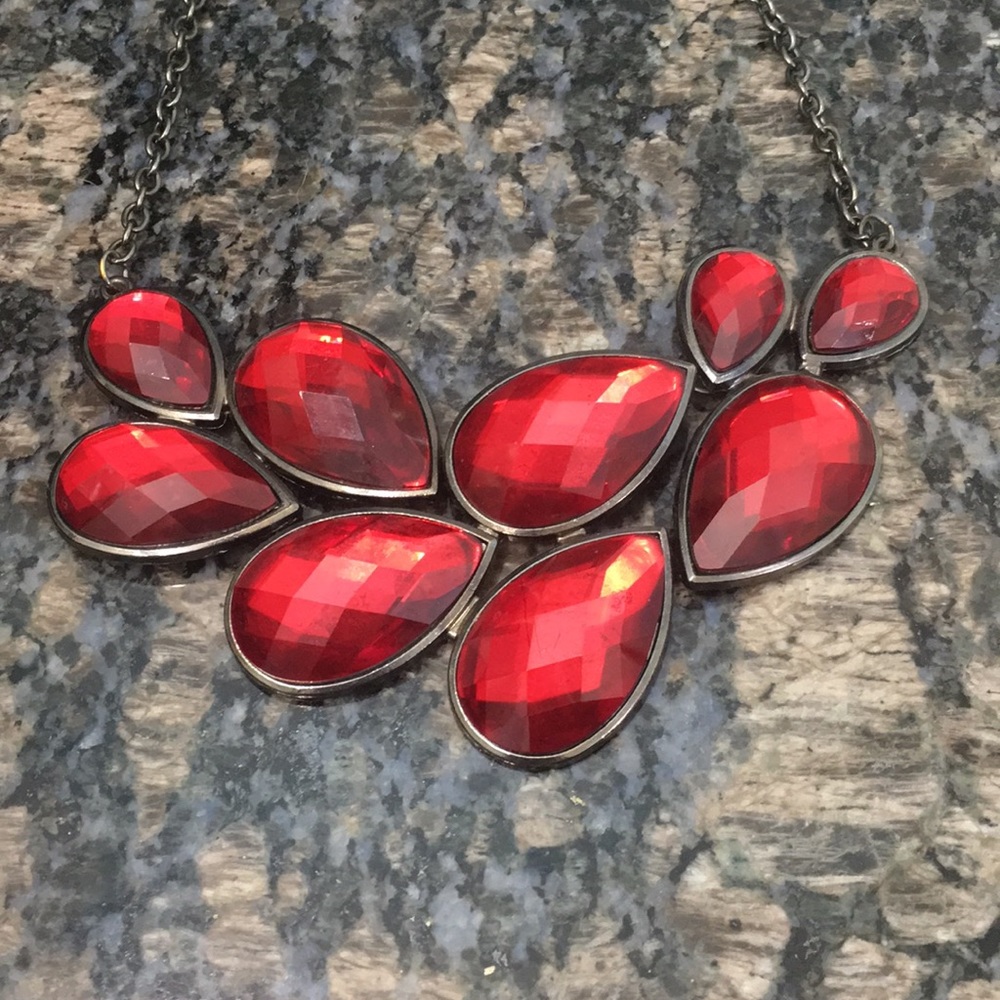 Royal red pear shape stone necklace